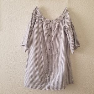 Abercrombie and Fitch off shoulder mini dress